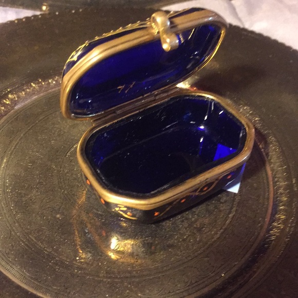 Vintage 19th century hand painted makeup/snuff box - Picture 7 of 8